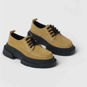Zara Kids
Leather Tan Chunky Lace-Up Shoes size  31/ usa 13